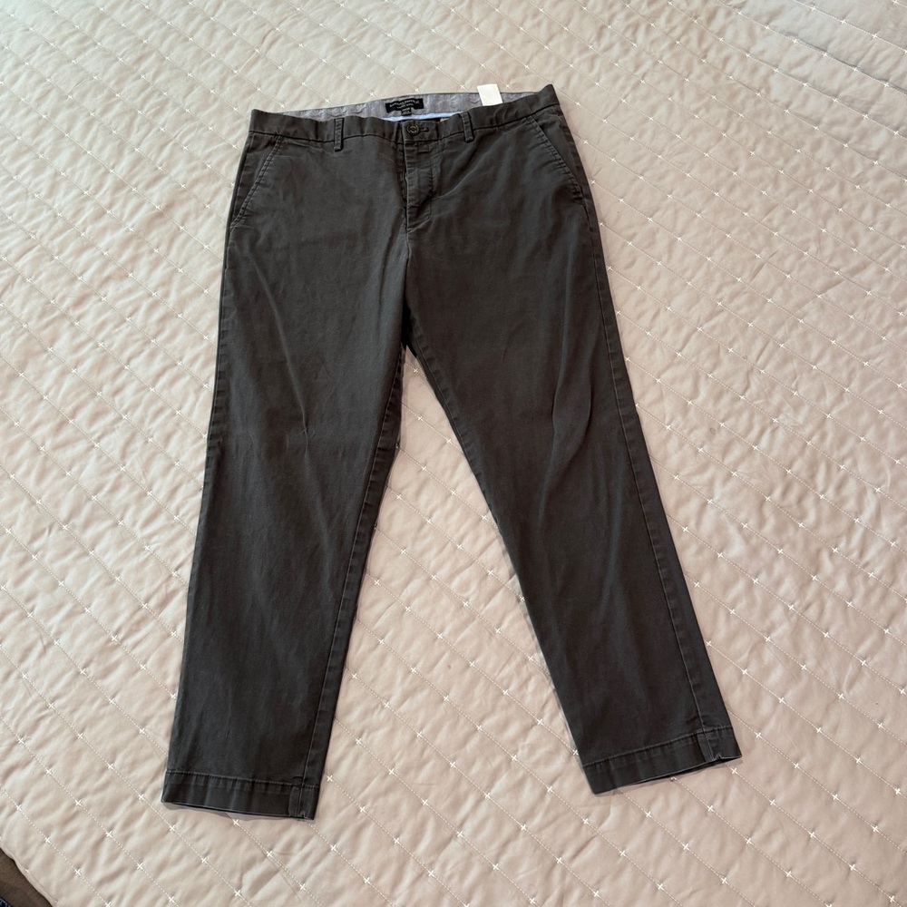 Banana Republic Men's Chino Pants - Black